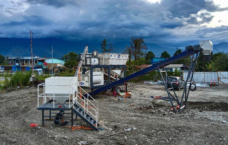 Compact and Mobile Type Concrete Plant in Indonesia with a Capacity of 40m3